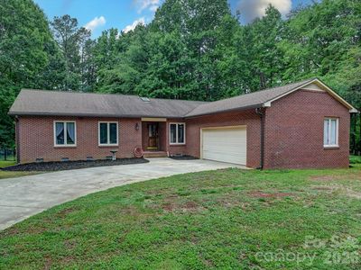 1320 Richard Rd