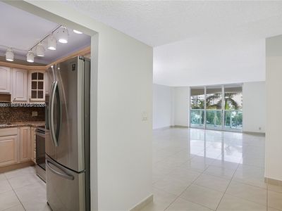 3800 S Ocean Dr APT 414