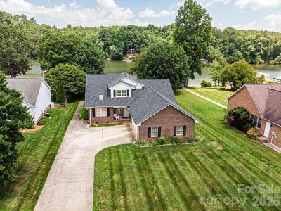 1857 Hidden Pointe Dr
