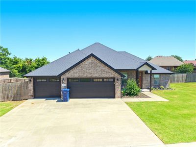 909 Carter Ct