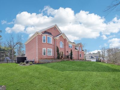 1600 Spring Arbor Ct SW