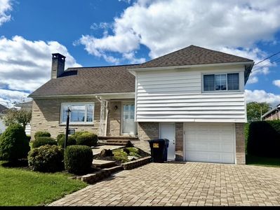 1722 Dundee Ln
