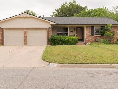 3901 NW 56th Pl