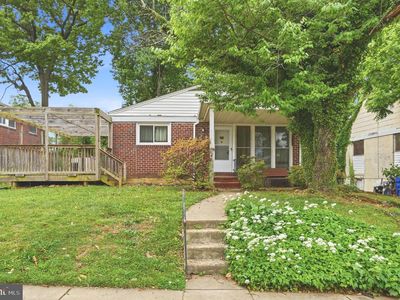 5908 Winner Ave