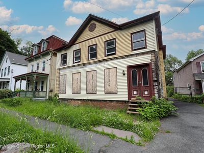 112 Hone Street