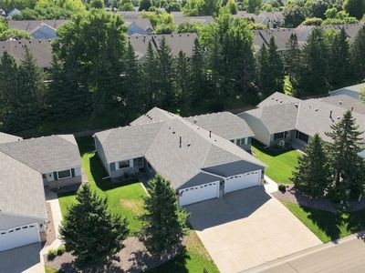 7590 Newbury Rd