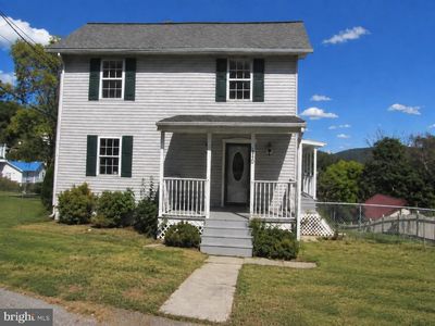 240 Gates Hill Rd