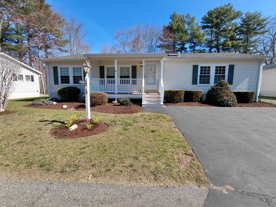 Property at 17 Briarwood Cir, Bridgewater, MA