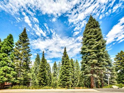 Property at 12005 Skislope Way, Truckee, CA