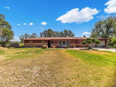 1016 N Country Club Cir