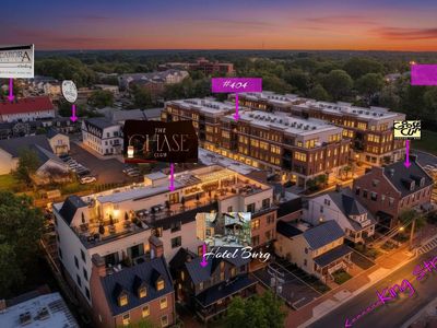 2 Stationmaster St SE #404