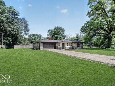 1752 Kessler Boulevard West Dr
