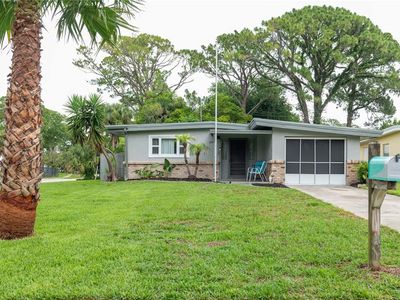 2215 Garfield Dr