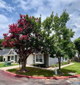 105 Bentworth Ln