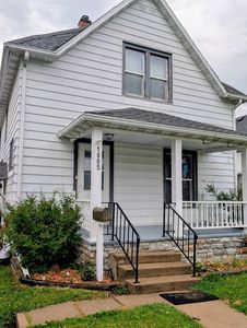 1005 Forest Ave