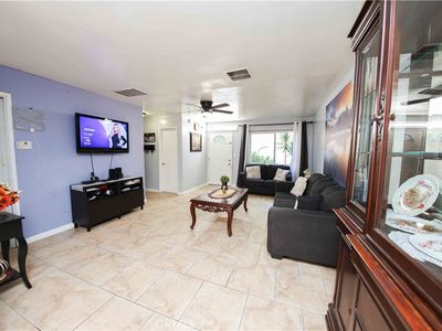 17053 Roscoe Blvd UNIT 1