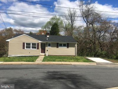 68 Ray St