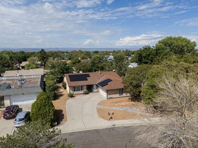 3825 Westerfeld Dr NE