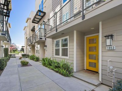 1053 Caspian Pink Ter