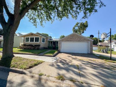 818 LIVINGSTON STREET