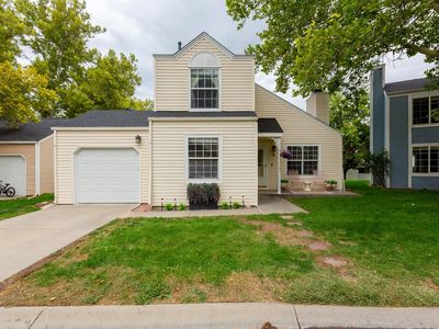 15 Chardonnay Ct