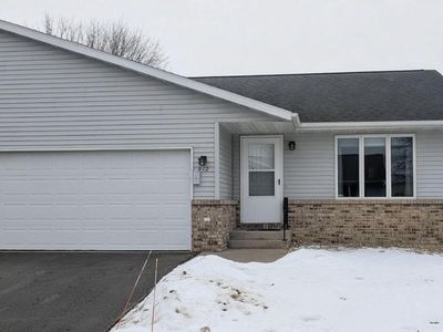 Property at 912 Northern Sands PLACE, Onalaska, WI