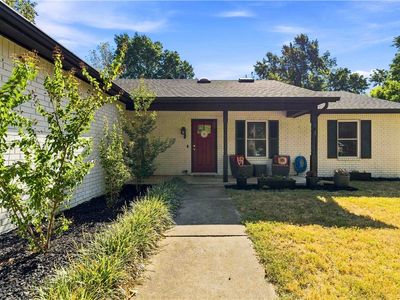 308 E Village Dr