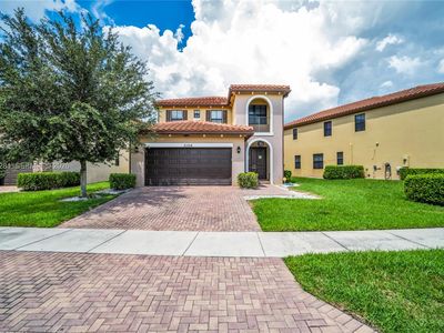 5104 NW 47th St