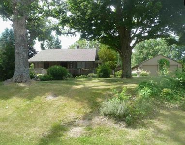 7215 Middle Rd