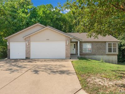 1935 Anchorage Dr
