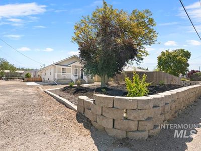 508 S Whitley Dr