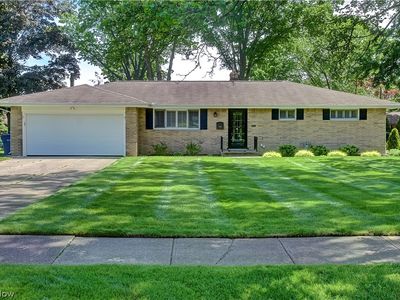5265 Evergreen Dr