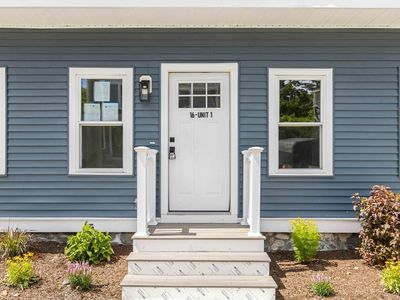 16 Hillside St #1
