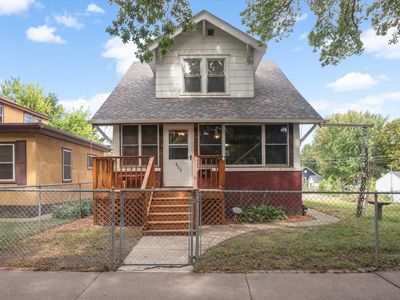 809 Minnehaha Ave W