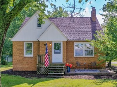 1025 Graafschap Rd