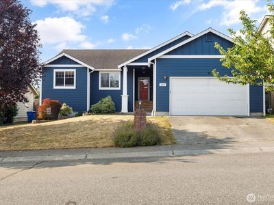 229 NW Cherry Hill Loop