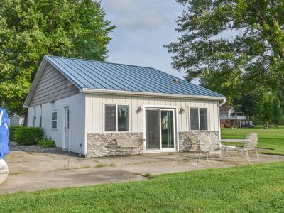 416 W Russell Dr