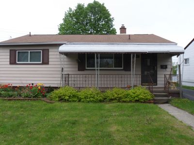 992 Kettering Ave
