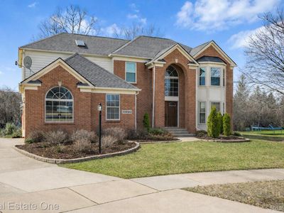 2590 Oakham Ct
