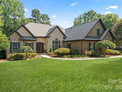 7832 Chapel Creek Dr