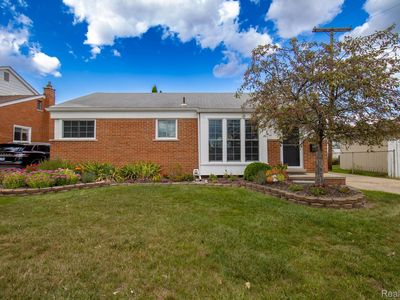 32532 Sandra Ln