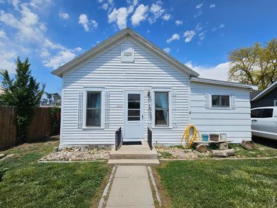305 W 1st Ave