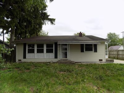 5502 Arrowhead Blvd