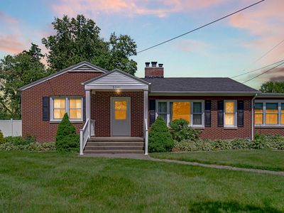 2261 W State Road 2