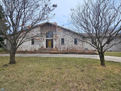 3127 Peterson Pkwy N