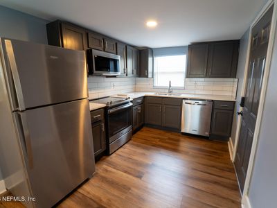 1627 W 22ND Street