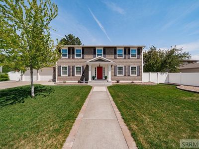 1821 Malibu Dr