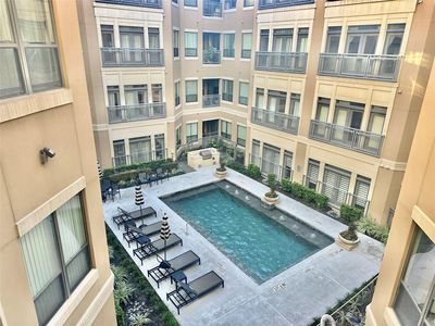 1901 Post Oak Blvd APT 3606