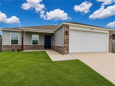 1029 S Brambling Ln