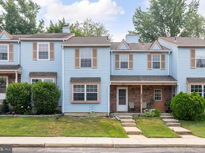 832 Saint Regis Ct